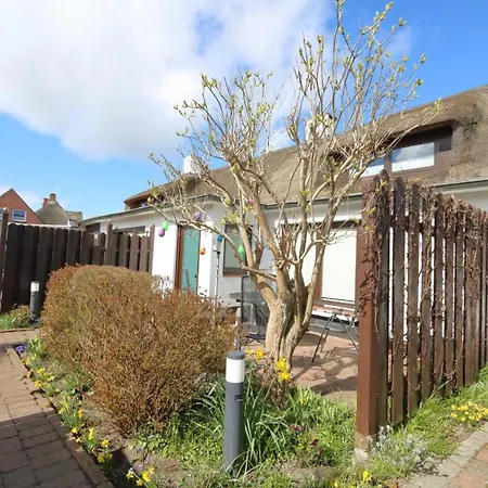 Friesenhaus, App. 3 *