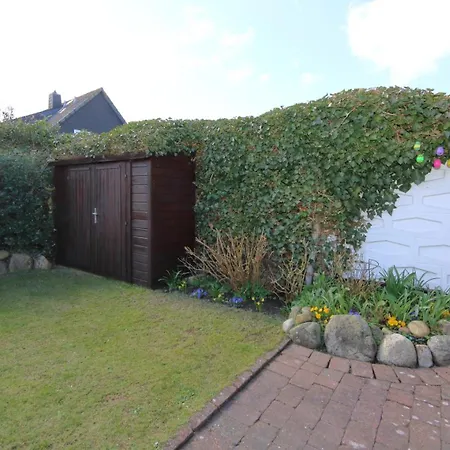 Friesenhaus, App. 3 *